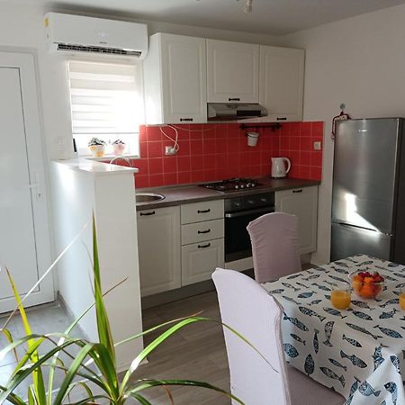 Апартаменти Apartman Mala Cici Задар Екстер'єр фото