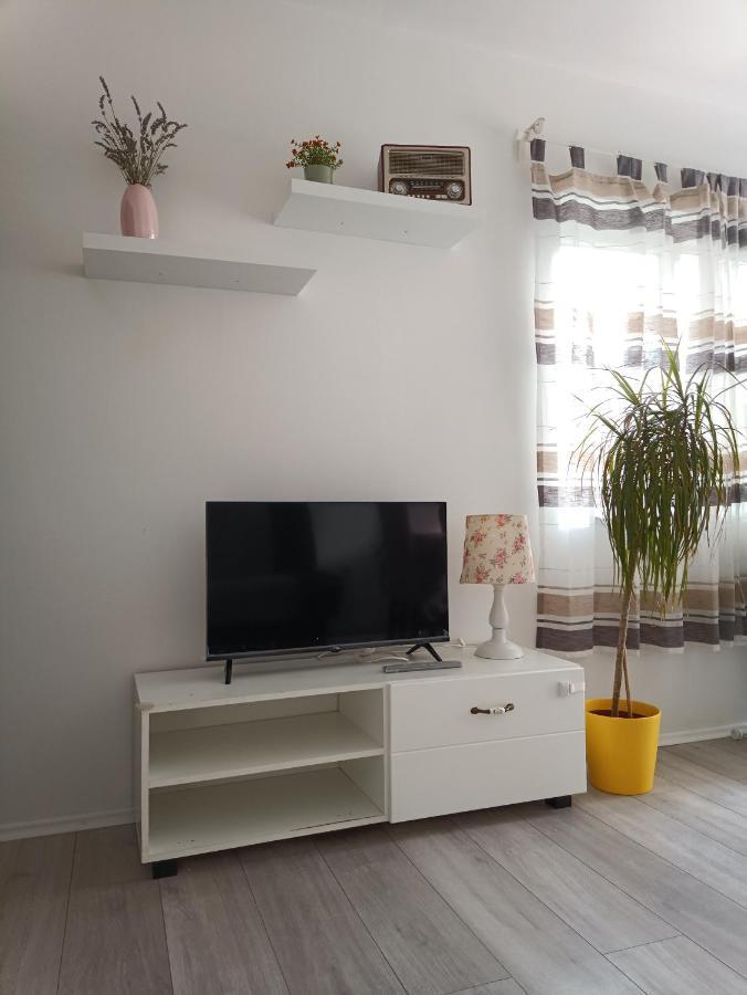 Апартаменти Apartman Mala Cici Задар Екстер'єр фото