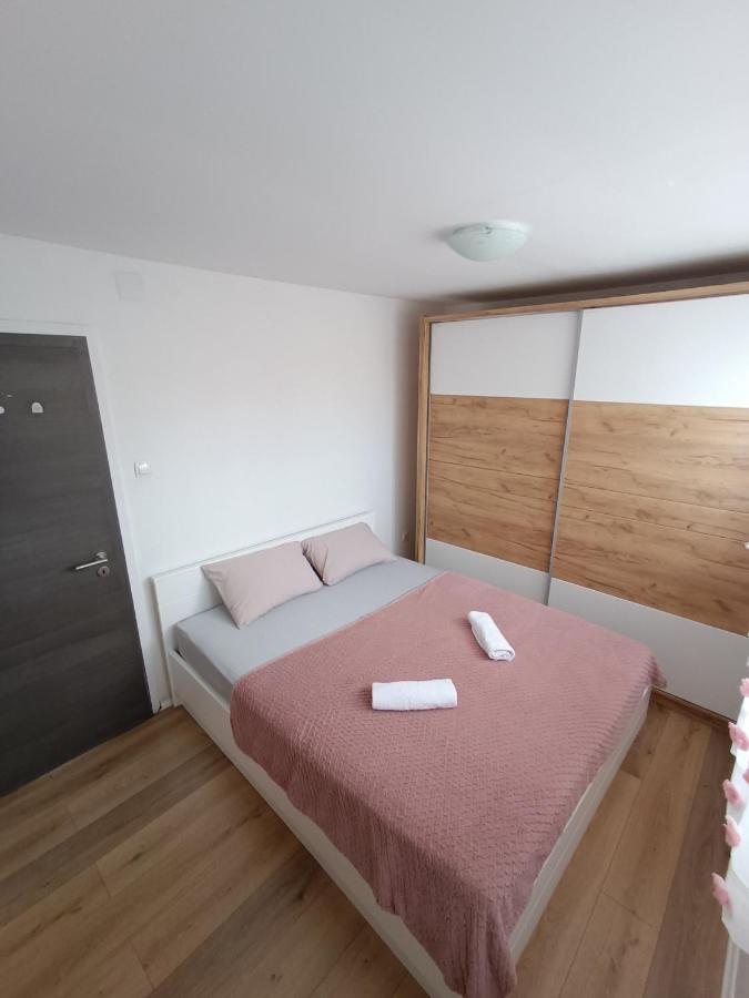 Апартаменти Apartman Mala Cici Задар Екстер'єр фото